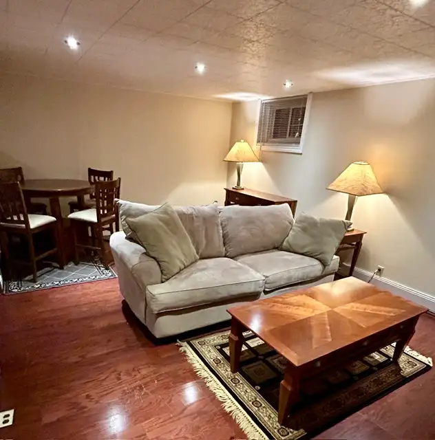 1 Bd Rm   Den - Fully Furnished in Tiverton $1575 Util. Included - Photo 6
