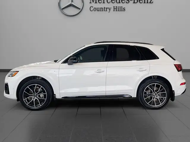 2023 Audi Q5 45 2.0T Technik quattro 7sp S Tronic One owner, no - Photo 2