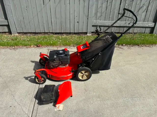 ARIENS  Lawn Mower