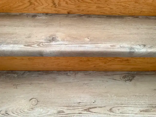 Build Custom VINYL STAIR NOSINGS - Photo 4