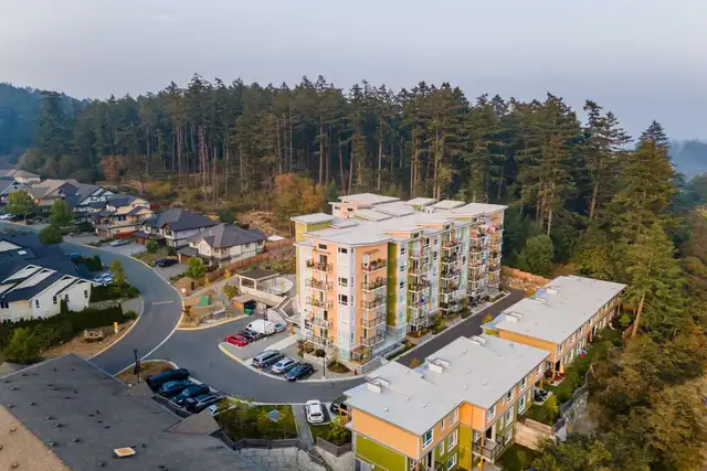 Nursery Heights - 2 Bedroom available at 301 Nursery Hill, Victo - Photo 19