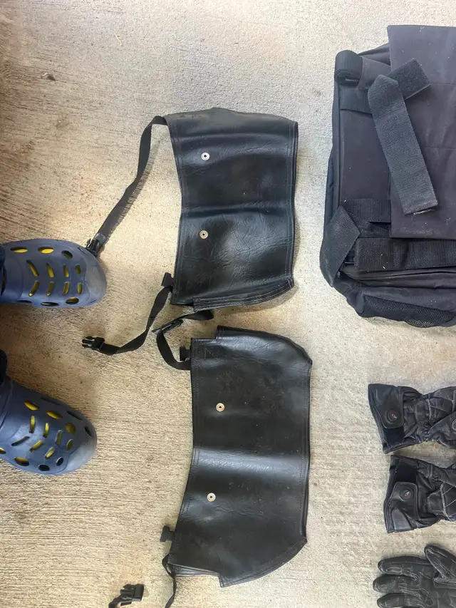 Woman’s Motorcycle Gear. - Photo 8