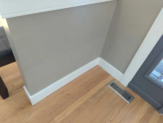 looking for drywall helper $18/h