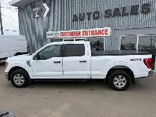 2021 Ford F-150 XLT SUPERCREW 4X4 / ACCIDENT FREE - Photo 3