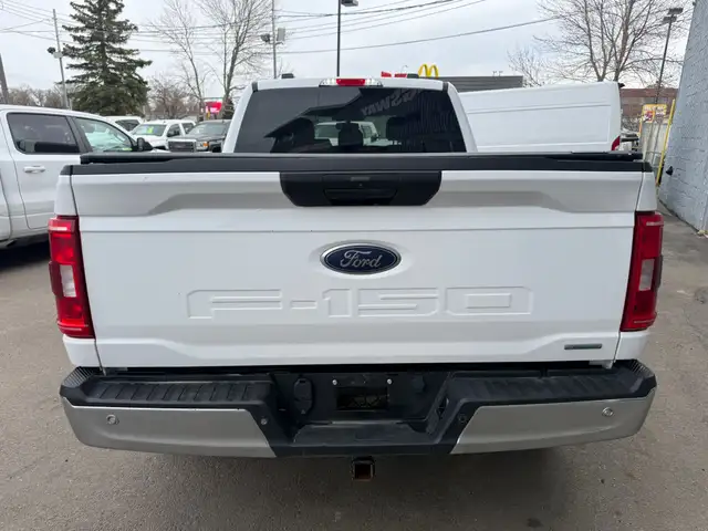 2021 Ford F-150 XLT SUPERCREW 4X4 / ACCIDENT FREE - Photo 5