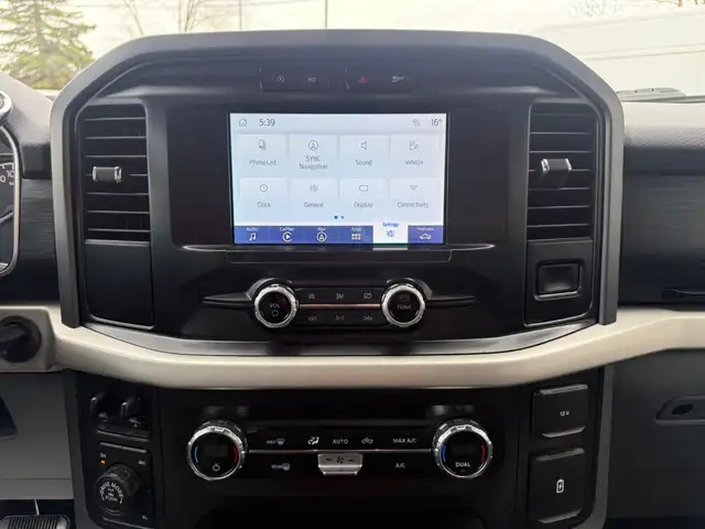 2021 Ford F-150 XLT SUPERCREW 4X4 / ACCIDENT FREE - Photo 13