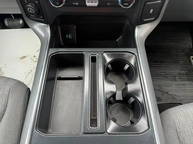 2021 Ford F-150 XLT SUPERCREW 4X4 / ACCIDENT FREE - Photo 14