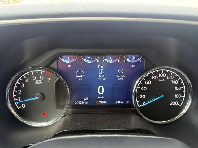2021 Ford F-150 XLT SUPERCREW 4X4 / ACCIDENT FREE - Photo 16