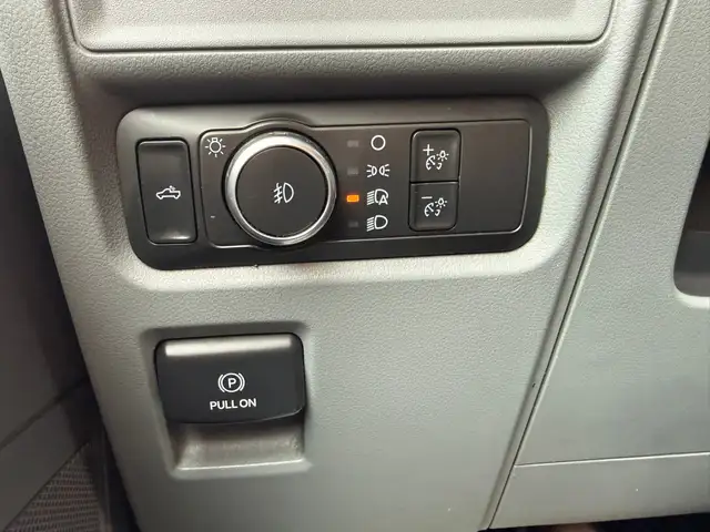 2021 Ford F-150 XLT SUPERCREW 4X4 / ACCIDENT FREE - Photo 18