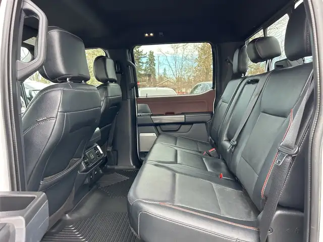 2023 Ford F-150 LARIAT - Photo 13
