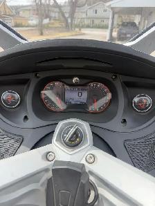 SPYDER RT LIMITED - Photo 5