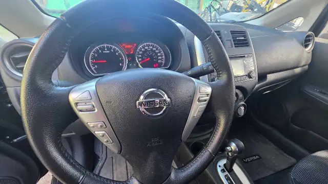2014 nissan versa note sv 30k km only - Photo 7