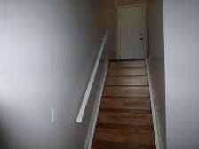 Spacious Basement Apartment & Shared Access Beautiful Kitchen! - Photo 6