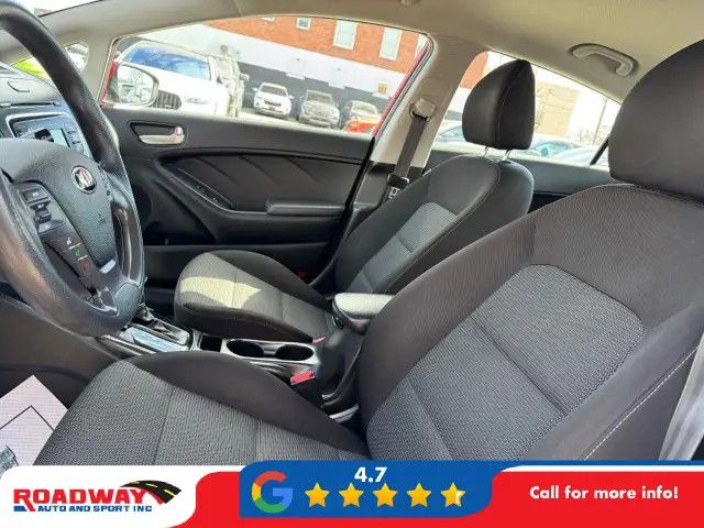 2018 Kia Forte - Photo 9