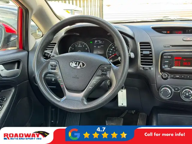 2018 Kia Forte - Photo 13