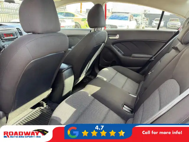 2018 Kia Forte - Photo 20