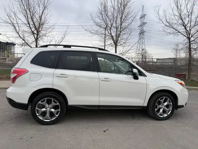 2016 Subaru Forester 2016 SUBARU FORESTER  LIMITED  , 4X4  , AUT - Photo 2