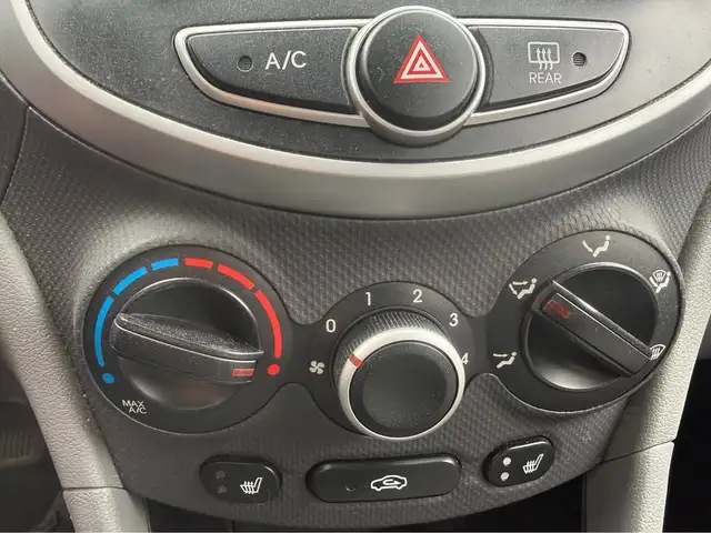 2013 Hyundai Accent 2013 HYUNDAI ACCENT , AILITOMATIQUE  , 4 CYL - Photo 5