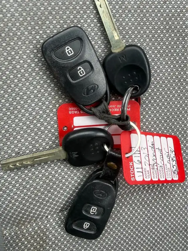 2013 Hyundai Accent 2013 HYUNDAI ACCENT , AILITOMATIQUE  , 4 CYL - Photo 9
