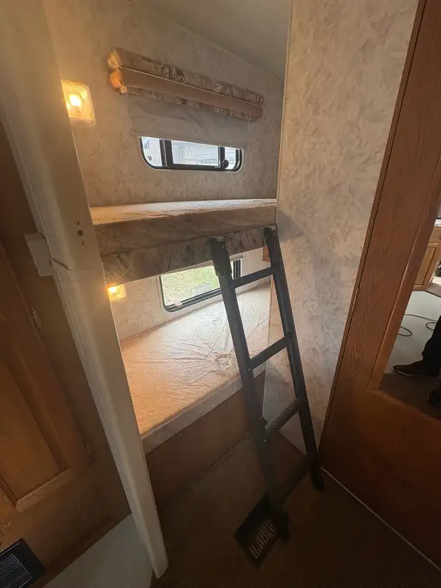 1998 Jayco Eagle 28 BHS - Photo 8