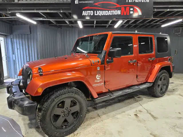 2009 JEEP WRANGLER SAHARA UNLIMITED - 4 PORTES