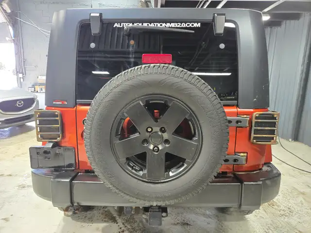 2009 JEEP WRANGLER SAHARA UNLIMITED - 4 PORTES - Photo 6
