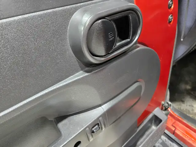 2009 JEEP WRANGLER SAHARA UNLIMITED - 4 PORTES - Photo 9