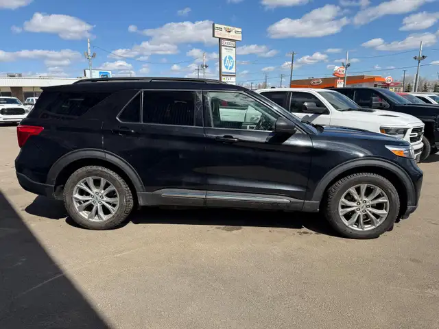 2020 Ford Explorer XLT 4WD /  LEATHER LOADED - Photo 3