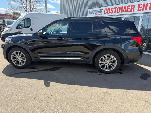 2020 Ford Explorer XLT 4WD /  LEATHER LOADED - Photo 7
