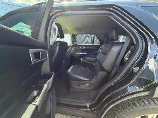 2020 Ford Explorer XLT 4WD /  LEATHER LOADED - Photo 12