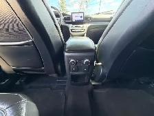 2020 Ford Explorer XLT 4WD /  LEATHER LOADED - Photo 13