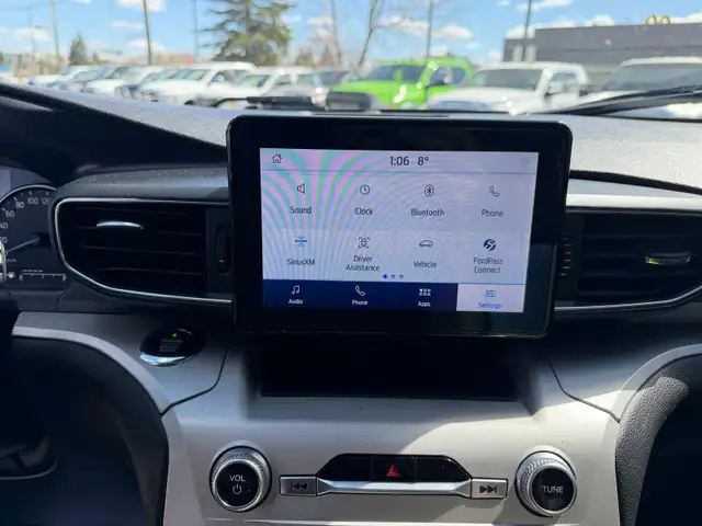 2020 Ford Explorer XLT 4WD /  LEATHER LOADED - Photo 18