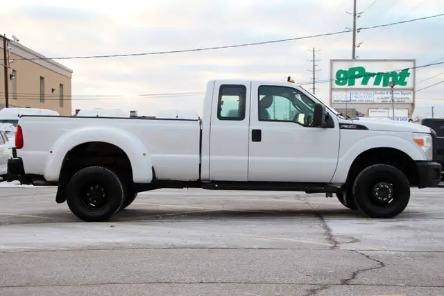 2012 Ford F-350 4x4 Dually 6.2L GAS Certified 88 Service Records - Photo 8