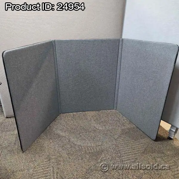 Radius Tri-Fold Velcro Trade Show Display Board Background