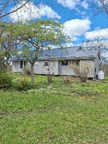 Newly Renovated Country Home
