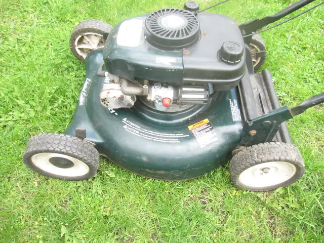 CRAFTSMAN 6 H/P TECUMSEH 21 INCH PUSH LAWN MOWER NEW CARBURETOR - Photo 2