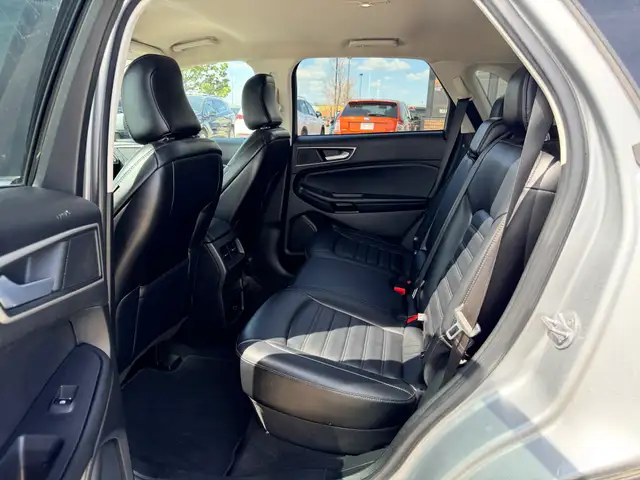 2022 Ford Edge SEL AWD - Photo 4