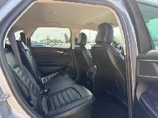 2022 Ford Edge SEL AWD - Photo 8