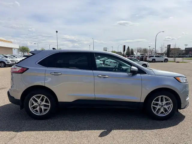 2022 Ford Edge SEL AWD - Photo 11