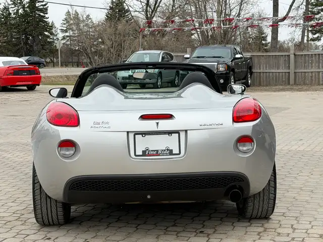 2007 Pontiac Solstice Convertible ONLY 136,000KMS! - Photo 4
