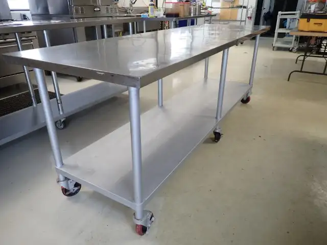 Commercial Prep Table