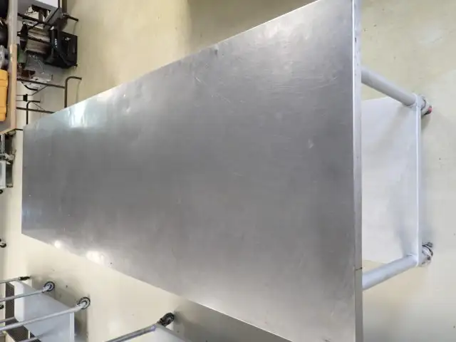Commercial Prep Table - Photo 3