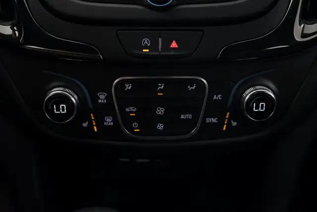 2022 Chevrolet Equinox RS AWD Sièges chauffants Carplay BAS KILO - Photo 11