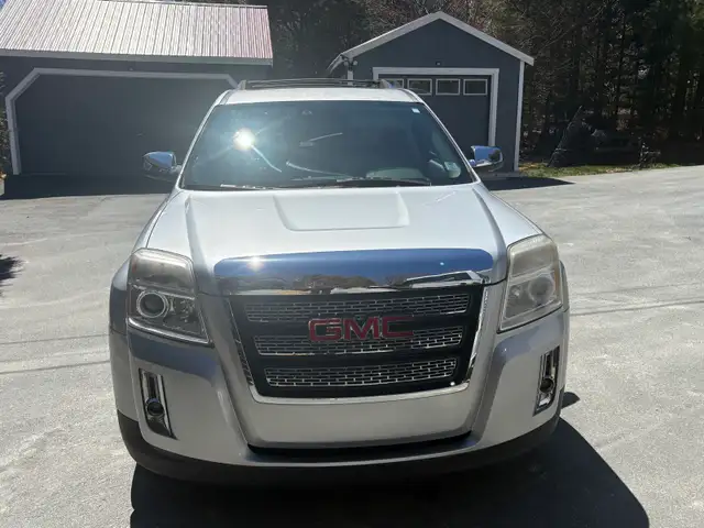 2013 GMC terrain - Photo 2