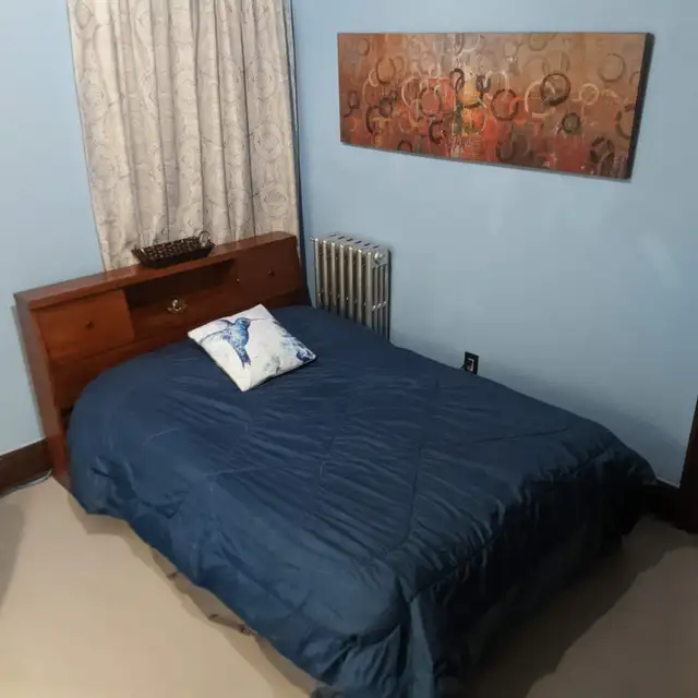 Move in Today! Beautiful Room for Rent! All inclusive!