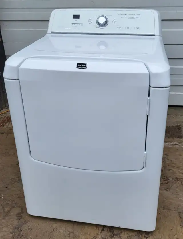 Maytag High Efficiency dryer- very good condition