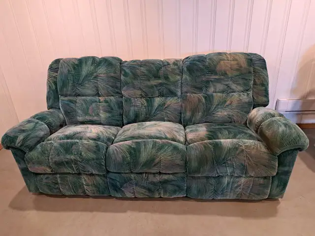 Mobilier de salon inclinable et tapis