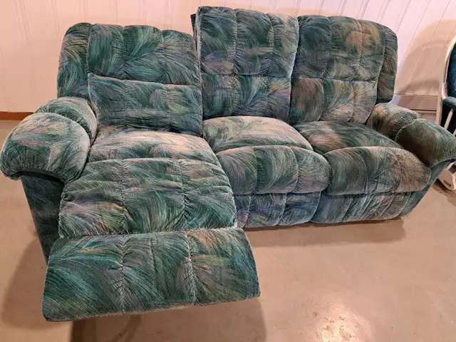 Mobilier de salon inclinable et tapis - Photo 6
