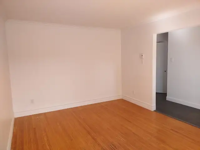 Grand appartement 5 ½ totalement rénové à louer à Chambly - Photo 14