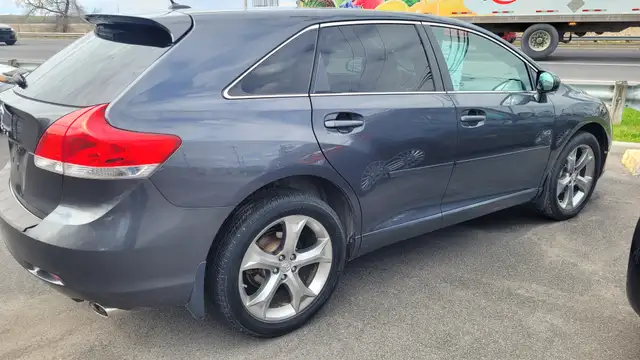 2010 Toyota Venza V6 - Photo 5